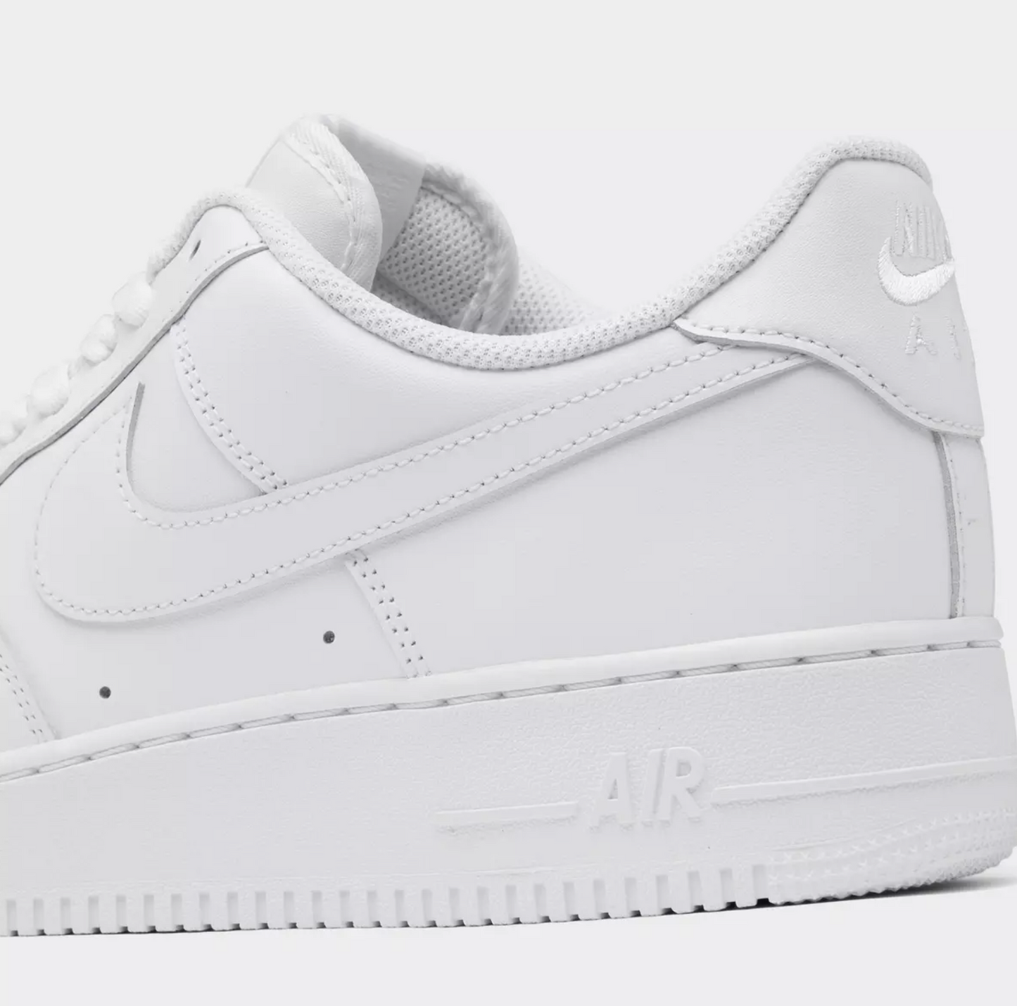 Men's Nike Air Force 1 '07 Low Casual Shoes