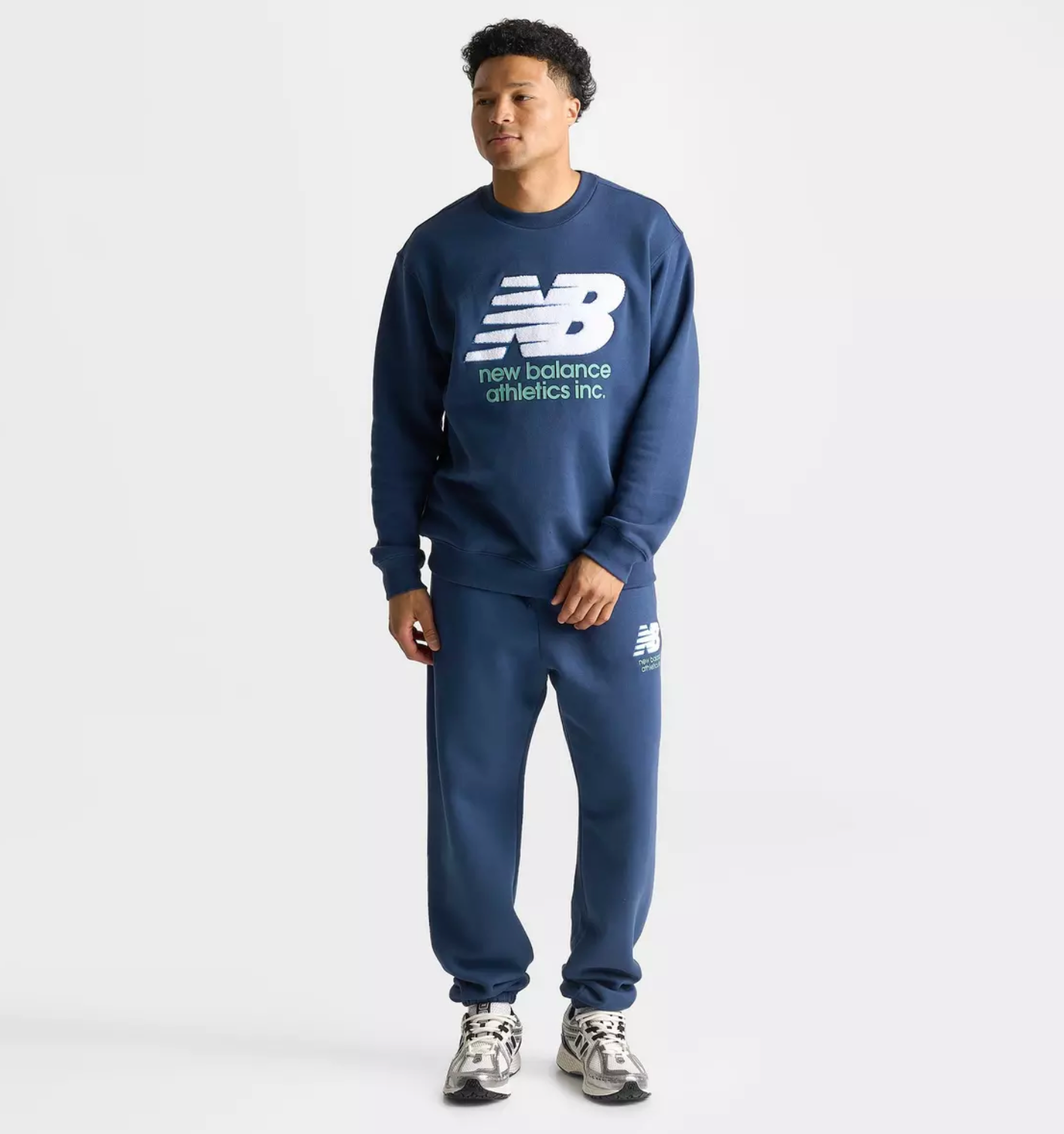 Men's New Balance Athletics Chenille Fleece Crewneck Sweatshirt